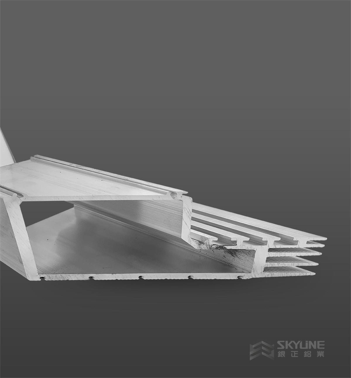 工業型材
